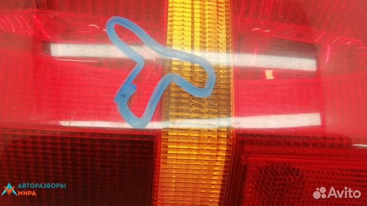 Фонарь задний левый Land Rover Discovery 3 2006