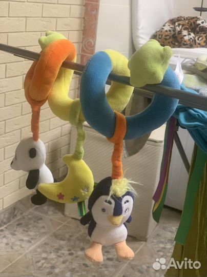 Игрушка на коляску