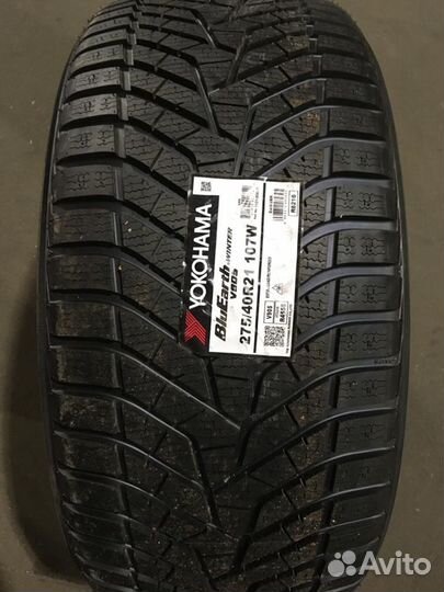 Yokohama W.Drive V905 315/35 R21 и 275/40 R21 111W
