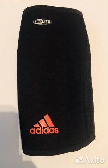 Налакотник эластичный Adidas