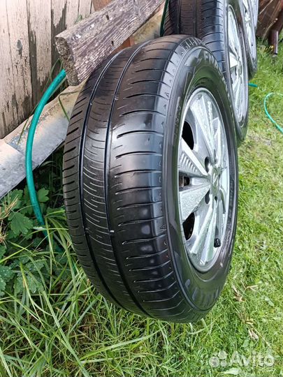 Летняя резина с дисками r15 Nissan