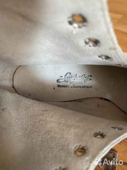 Коньки фигурные Скороход