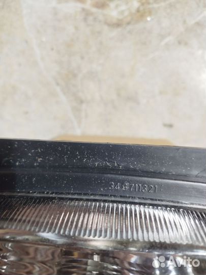 Фара на Газ 3102