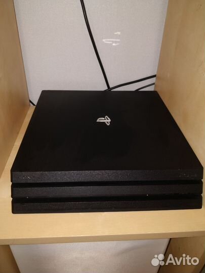 Sony playstation 4 pro 1tb