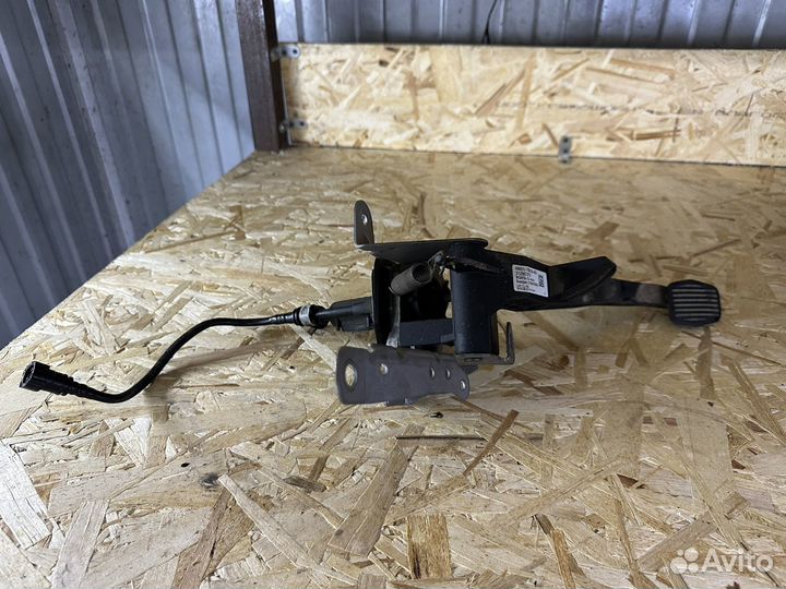 Педаль сцепления focus 2 рест