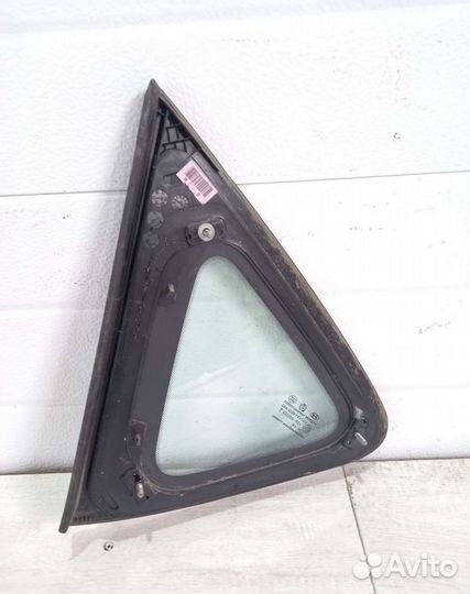 Форточка задняя правая Hyundai i30