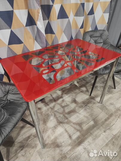 Кухонный стол бу