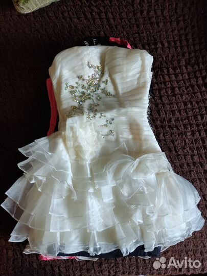 Вечернее платье