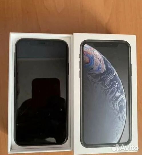 iPhone Xr, 64 ГБ