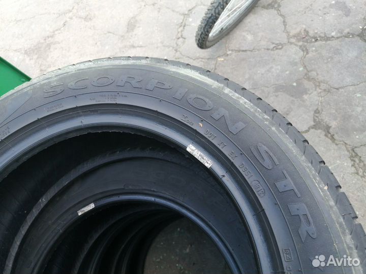 Pirelli Scorpion STR 235/55 R17