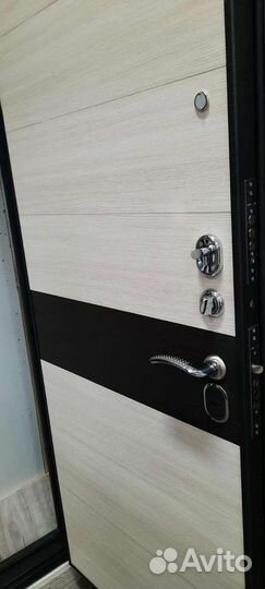 Двери входные теплые, со склада