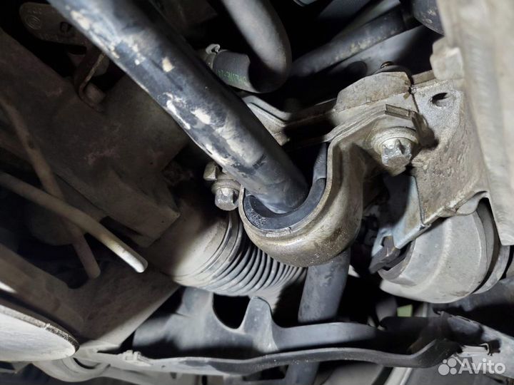 Замена Втулок и стоек стабилизатора