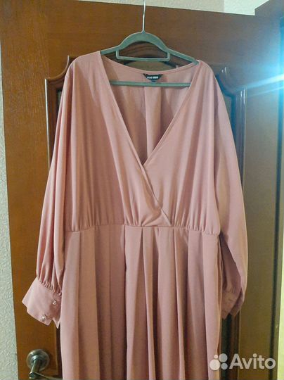 Продам платье