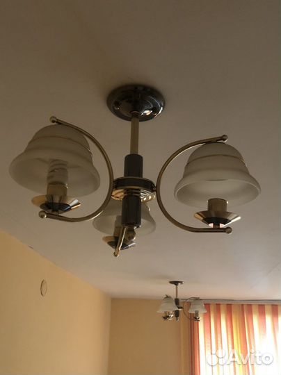 Люстра потолочная бу