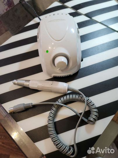 Маникюрный аппарат маратон