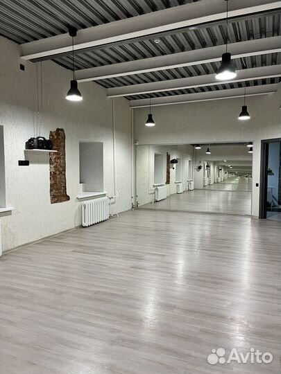 Аренда зала в центре Уфы Бц«Капитал», шуметь можно