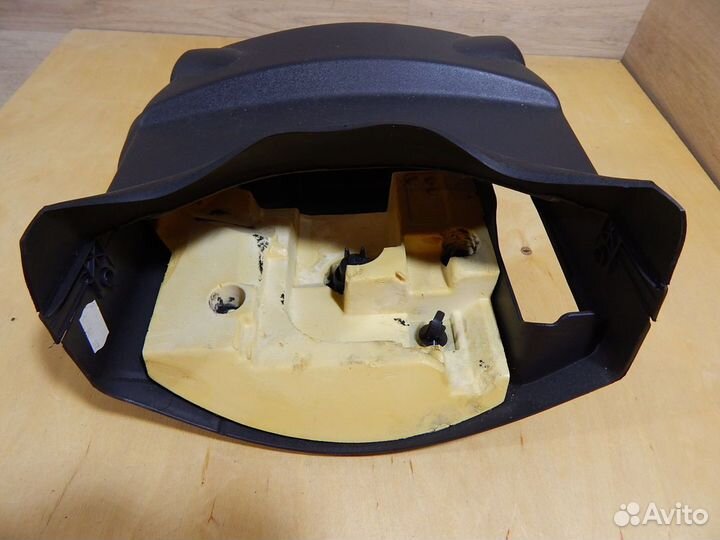Кожух рулевой колонки Opel Corsa D
