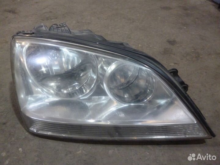 Kia sorento фара правая галоген 2002-2008г