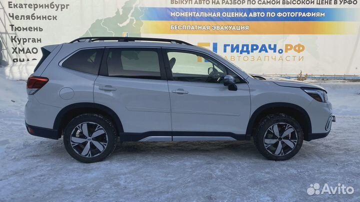 Накладка центральной консоли задняя Subaru Foreste