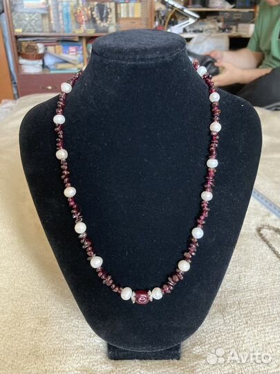 Бусы из граната и жемчуга
