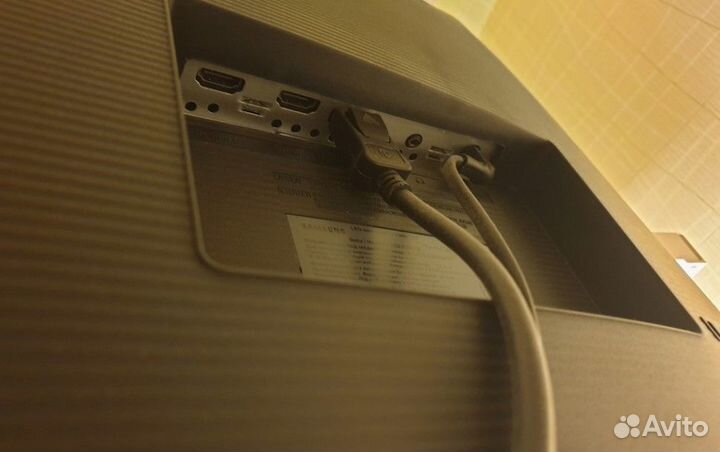 Монитор Samsung U28E590DS 28 диагональ