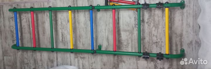 Шведская стенка с турником бу