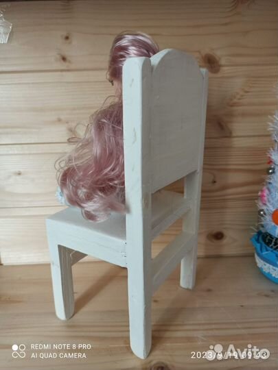 Стульчик для кукол