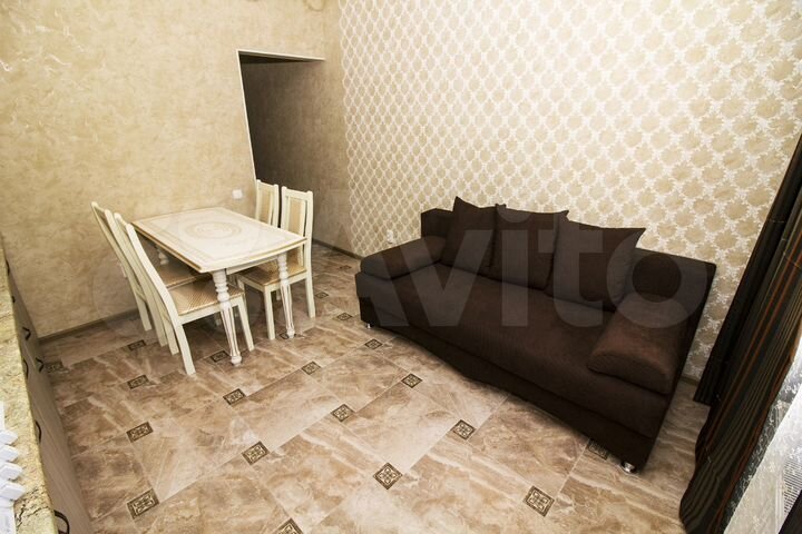 1-к. квартира, 60 м², 8/8 эт.