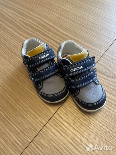 Кроссовки Geox