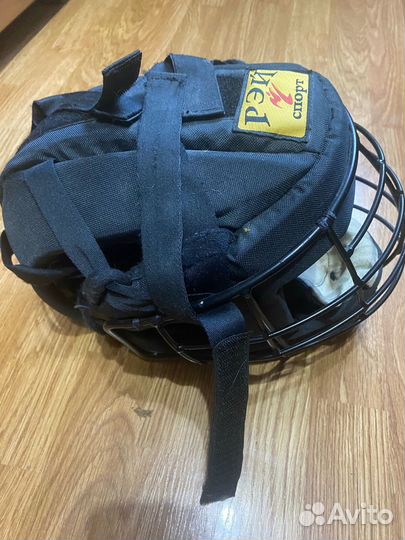 Шлем с металлической маской