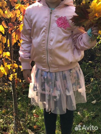 Куртка/ветровка для девочки 140
