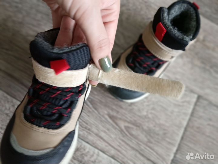 Ботинки демисезонные на мальчика 24р