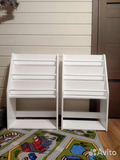 Стеллаж Монтессори из сосны с высокой полкой