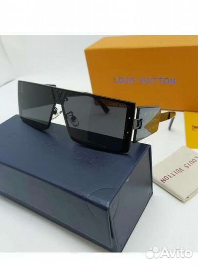 Солнцезащитные очки женские