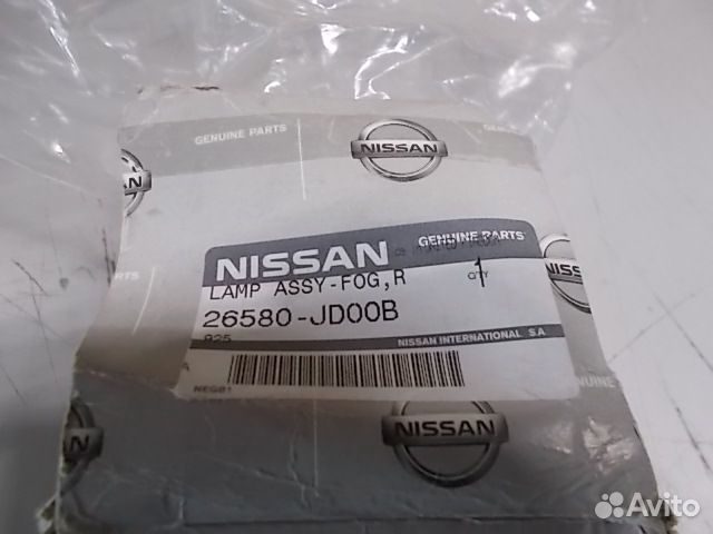 Птф задний центральный красный nissan qashqai J10