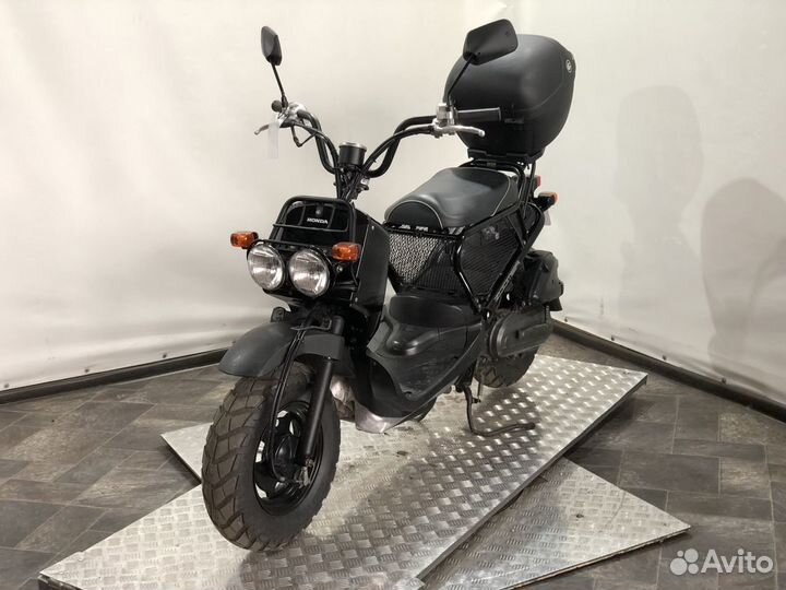 Скутер Honda Zoomer