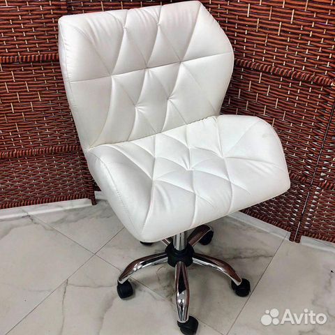 Стул для мастеров премиум люкс ракушка новое