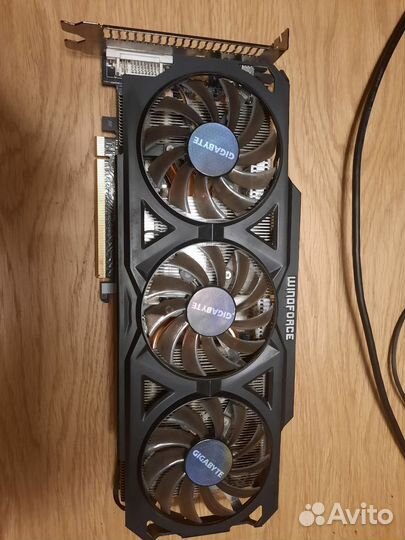 Видеокарта Radeon R9 280X OC 3GB