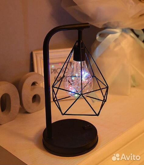 Лампа настольная