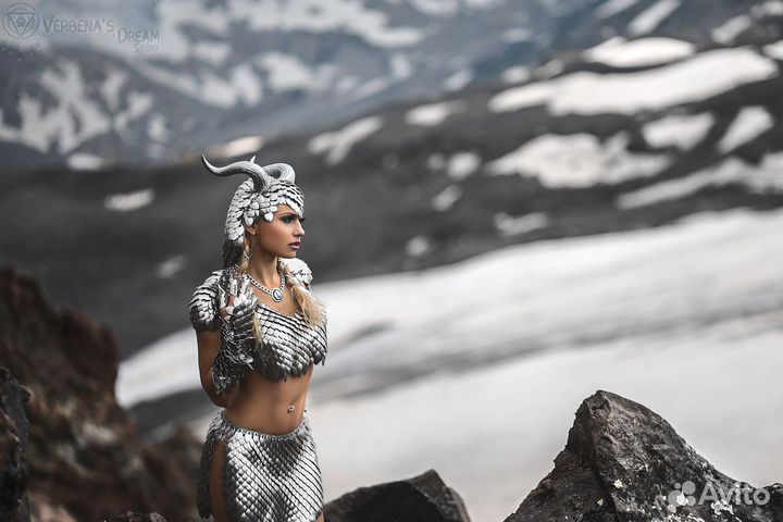 Костюм из стальной чешуи Дракон