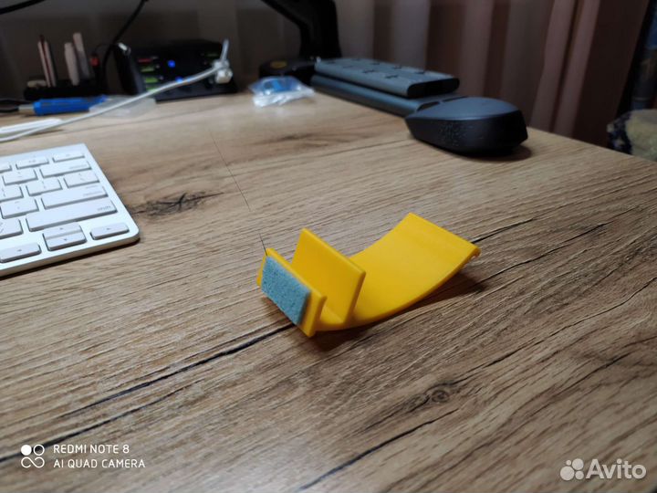 Настольная подставка для сотового телефона