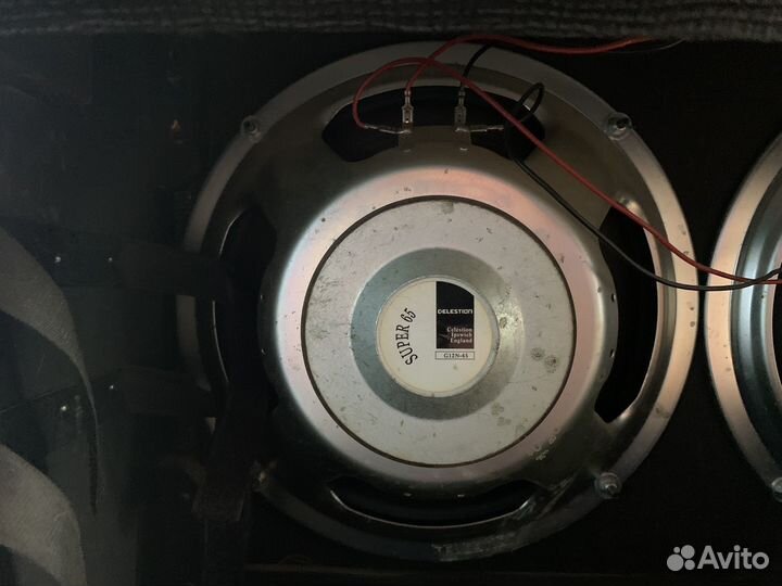 Гитарный комбоусилиткль Laney Lv300 Twin