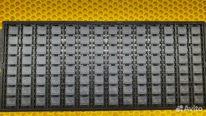 Микросхемы памяти Samsung K4Z80325BC-14