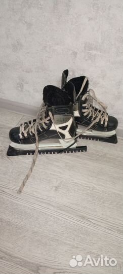 Коньки хоккейные детские 36 размер