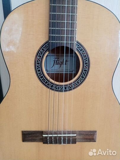 Гитара Flight