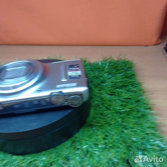 Компактный фотоаппарат Nikon Coolpix S9500