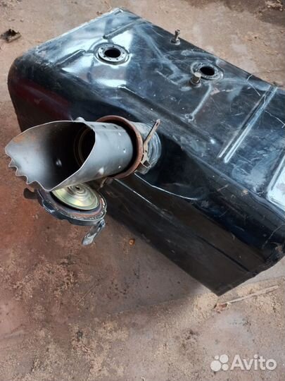 Топливный бак