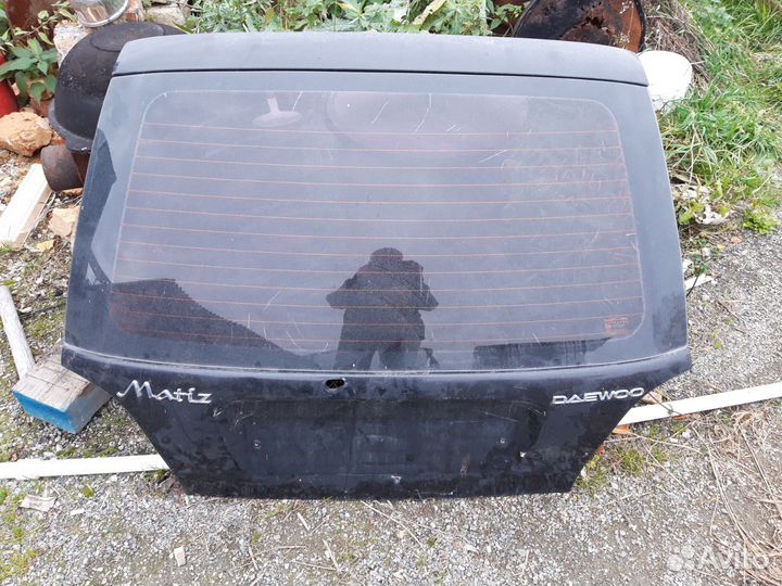 Стекло крышки багажника матиз
