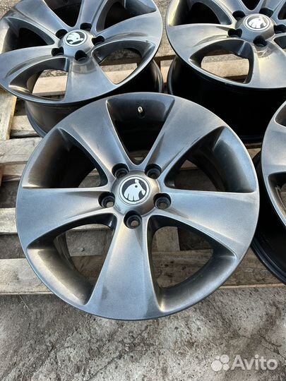 Литые диски Skoda R16 5*112