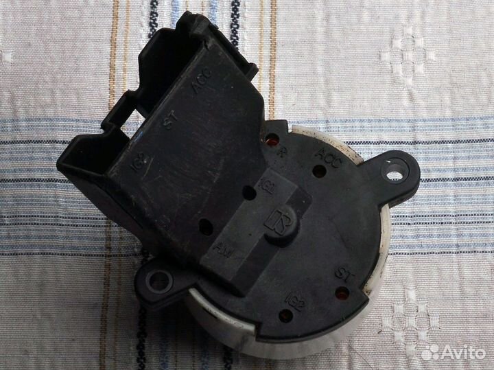 Контактная группа замка зажигания Mitsubishi